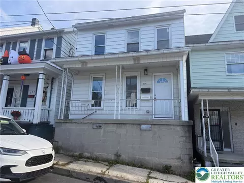 236 Clay St, Tamaqua, PA 18252
