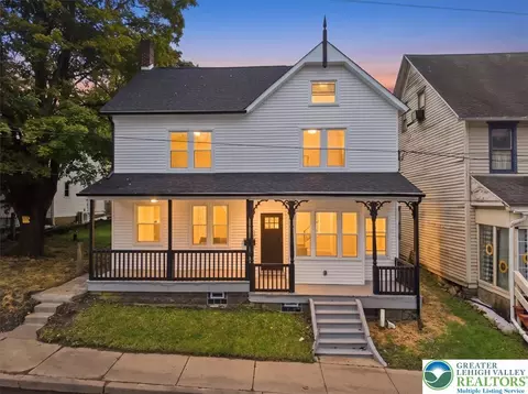 133 W Central Ave, Bangor, PA 18013