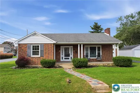 515 E 2nd St, Northampton, PA 18067