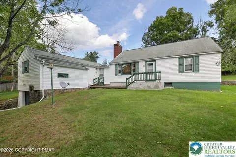 1207 Upper Seese Hill Rd, Canadensis, PA 18325