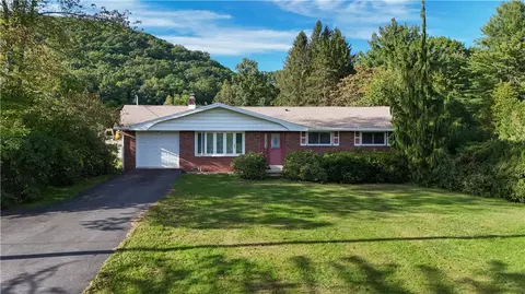 297 E Main, Tamaqua, PA 18252