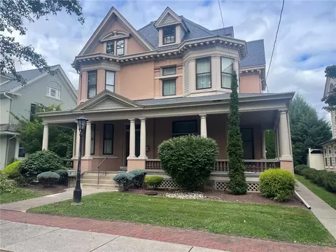 47 E Market St E, Bethlehem, PA 18018