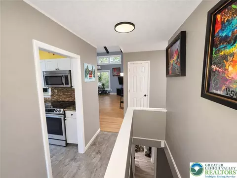 Entry Way - 6375 Decker Rd, Saw Creek, PA 18324 photo 5 of 5