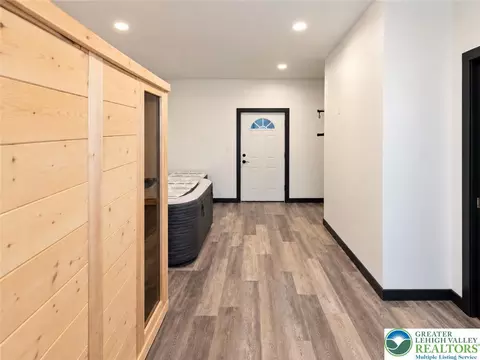 Entry Way - 6375 Decker Rd, Saw Creek, PA 18324 photo 2 of 5