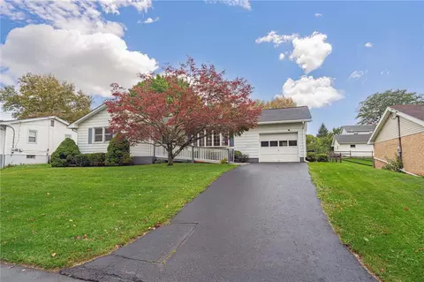 774 Butternut Ln, Easton, PA 18045