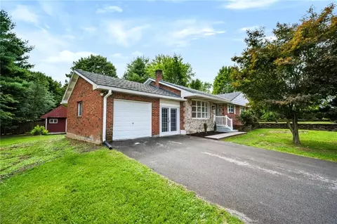 644 Pursel St, Alpha, NJ 08865