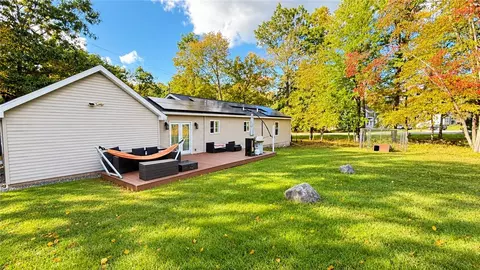 Other - 103 Dunchurch Dr, Saw Creek, PA 18324 photo 3 of 16