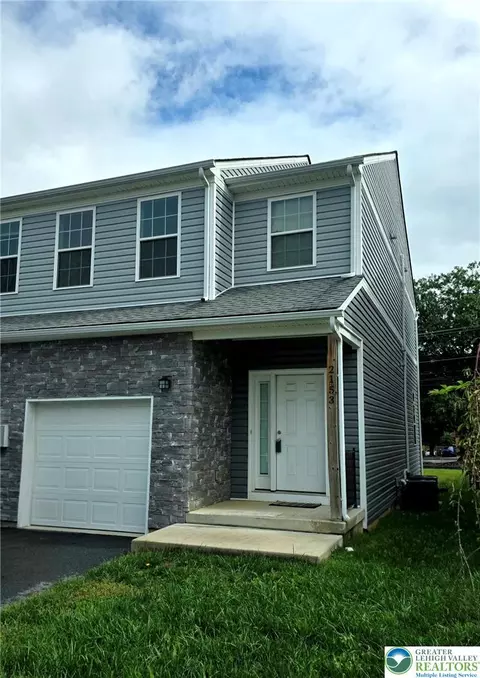 2153 S Poplar St, Allentown, PA 18103
