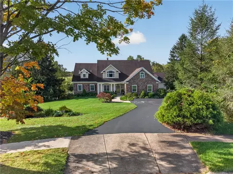 2205 Rowland Rd, Coopersburg, PA 18036