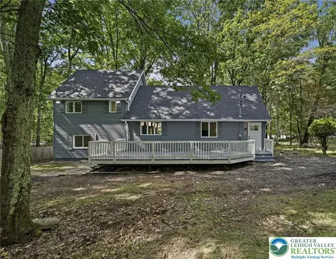 348 Carnation Rd, East Stroudsburg, PA 18302