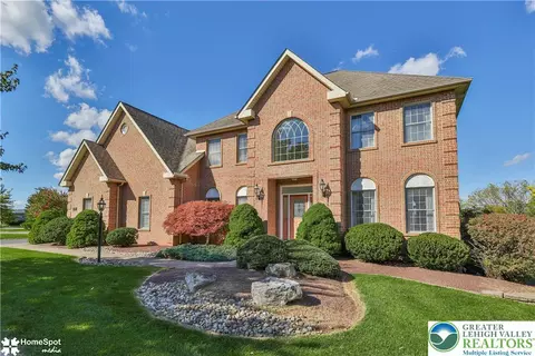 3549 Eveningstar Ter, Allentown, PA 18104