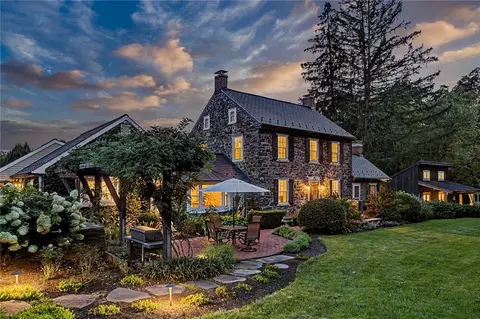 1109 Apple Rd, Quakertown, PA 18951