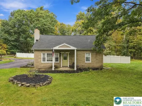 99 Barren Rd, East Stroudsburg, PA 18302