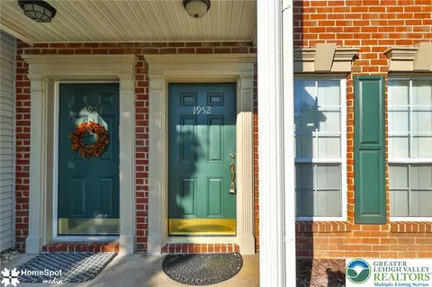 Exterior - 1952 Mattis St, Hellertown, PA 18055 photo 3 of 4