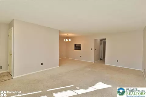 Living - 1952 Mattis St, Hellertown, PA 18055 photo 3 of 3