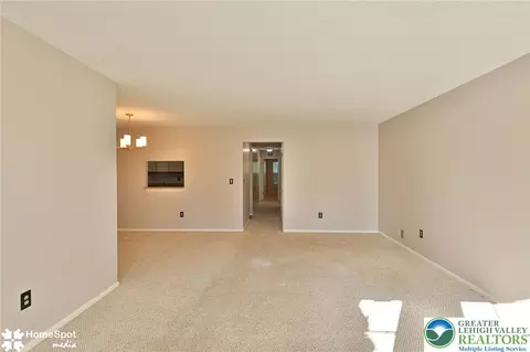 Living - 1952 Mattis St, Hellertown, PA 18055 photo 2 of 3