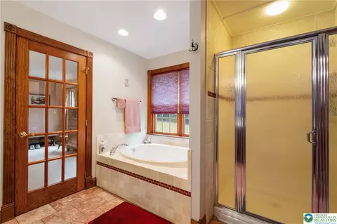 Bath - 1222 Spring Rd, Andreas, PA 18211 photo 3 of 4