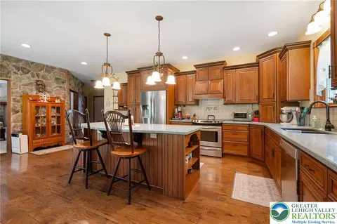 Kitchen - 1222 Spring Rd, Andreas, PA 18211 photo 5 of 5