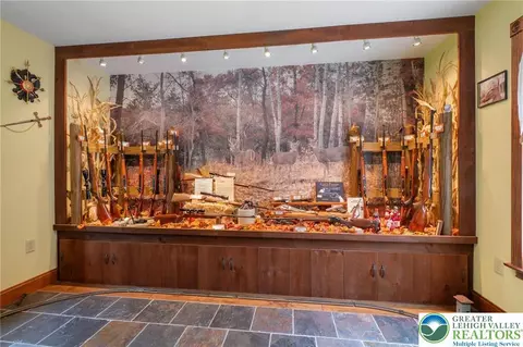 Entry Way - 1222 Spring Rd, Andreas, PA 18211 photo 2 of 6