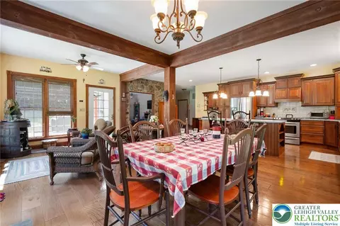 Dining - 1222 Spring Rd, Andreas, PA 18211 photo 1 of 2
