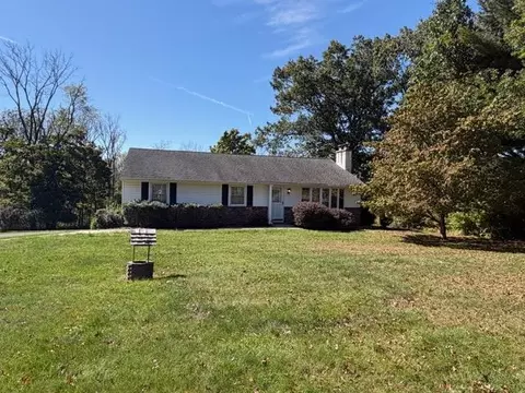 614 Keystone Dr, Sellersville, PA 18960