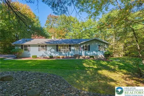 167 Winding Way, Saylorsburg, PA 18353