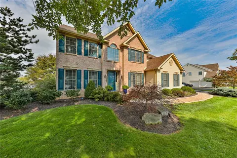 5862 Royal Fern, Allentown, PA 18104
