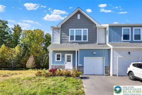 22 Olivia Way, Mountain Top, PA 18707
