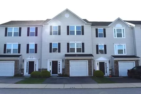 3518 Penfield Way, Nazareth, PA 18064