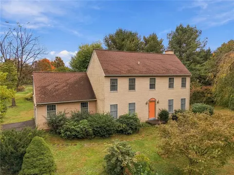 703 Broad St, Perkasie, PA 18944