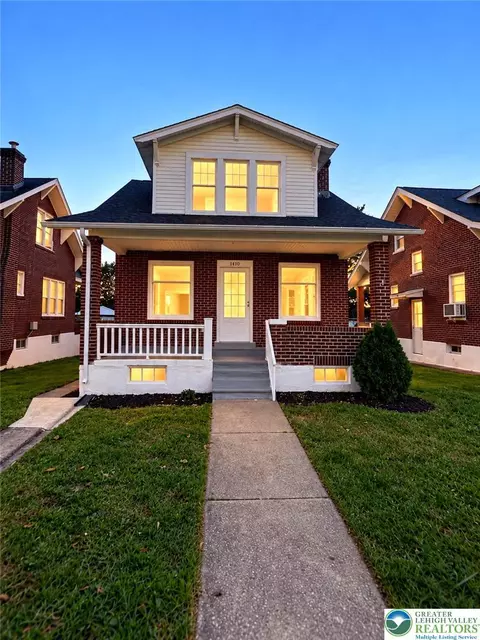 1410 Race St, Allentown, PA 18103