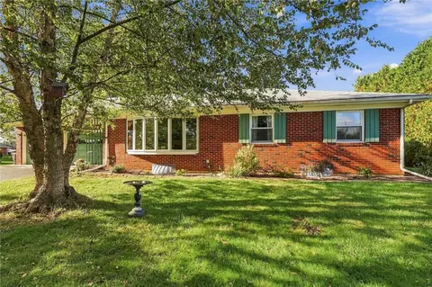 3071 Mosser Dr, Allentown, PA 18103