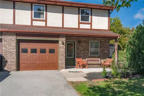 2389 Minnie Ln, Allentown, PA 18104