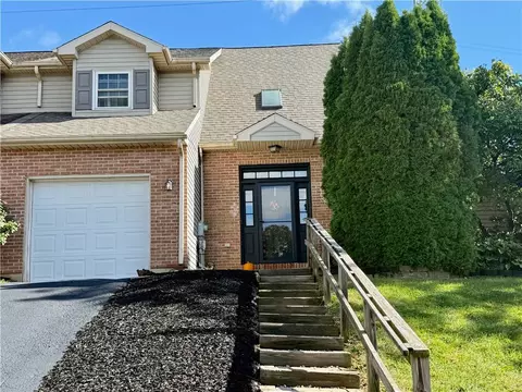 1372 Howard Ln, Easton, PA 18045