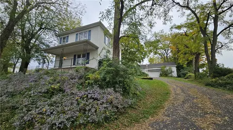 6981 Cemetery Rd, Bangor, PA 18013