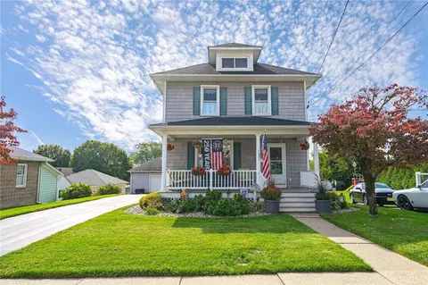 420 Bank St, Nazareth, PA 18064
