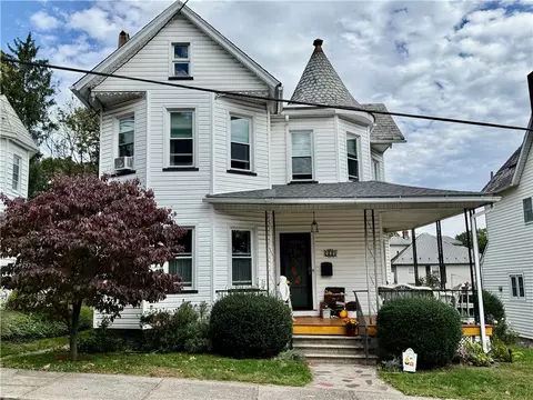 504 Schanck Ave, Pen Argyl, PA 18072