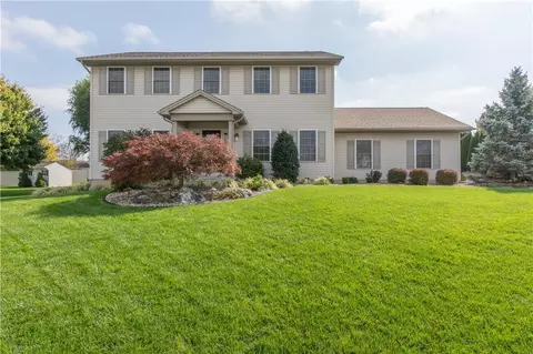 2525 Somerset Rd, Whitehall Twp, PA 18052