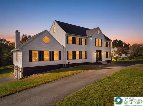 547 Roberts Rd, Nazareth, PA 18064