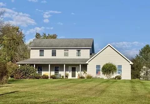 494 Knauss Rd, Nazareth, PA 18064