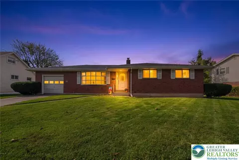 1246 8th, Catasauqua, PA 18032