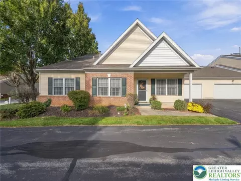 4851 Derby Ln, Macungie, PA 18062