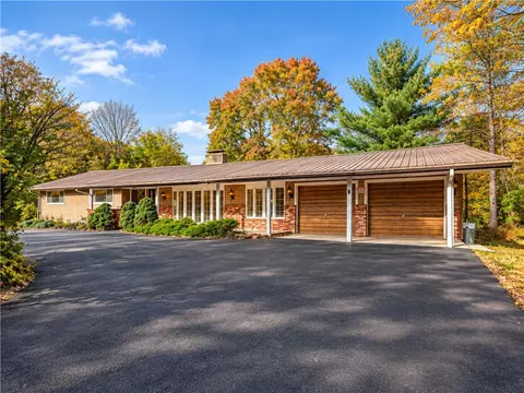 222 Lily St, Saylorsburg, PA 18353