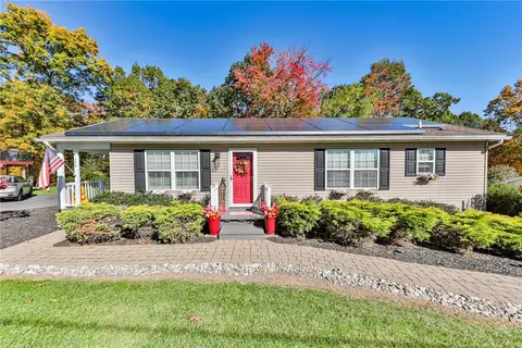 398 Center Rd, Lehighton, PA 18235