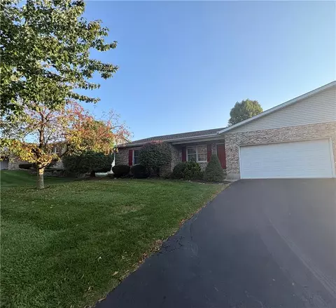 4023 Mink Rd, Emmaus, PA 18049