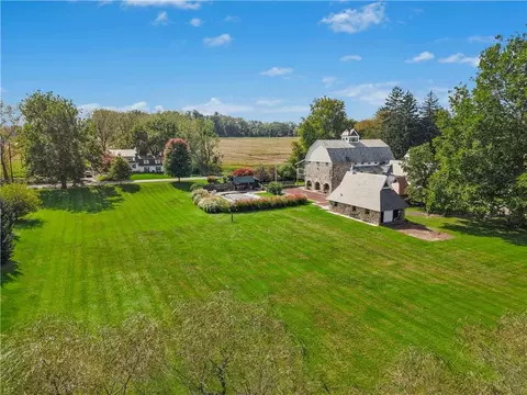 Exterior - 5371 Landis Mill Rd, Bethlehem, PA 18015 photo 17 of 18