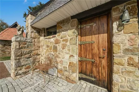 Exterior - 5371 Landis Mill Rd, Bethlehem, PA 18015 photo 10 of 18