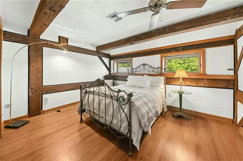 Bedroom - 5371 Landis Mill Rd, Bethlehem, PA 18015 photo 2 of 4