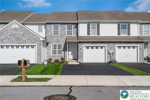 861 Fork Dr, Forks Twp, PA 18040