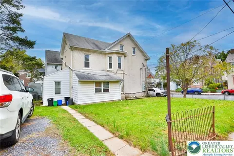 Exterior - 114 E Goepp St, Bethlehem, PA 18018 photo 5 of 10